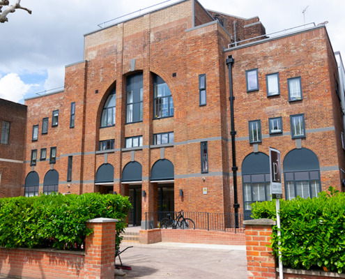 Aluminium casement windows installation in Cricklewood