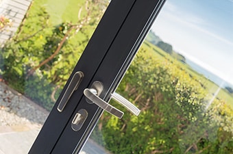 Premium quality fittings with 20-year guarantee